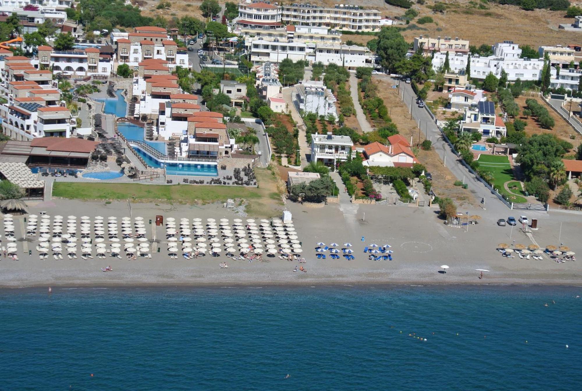 Amaryllis Front Beach Hotel 拉多斯 外观 照片